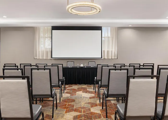 Doubletree By Hilton Kitchener